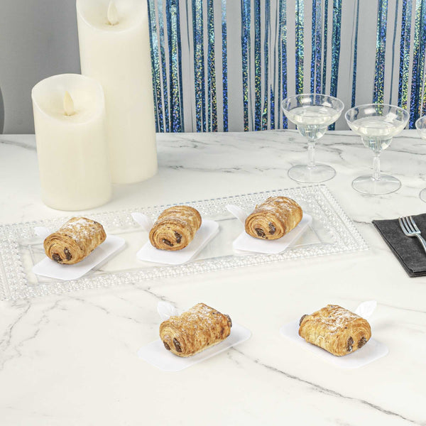 Restaurantware Pastry Tek Rectangle White Plastic Pastry Pallet - 4" X 2 1/4" X 1" - 100 Count Box