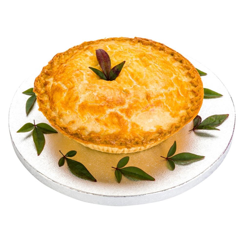 restaurantware Pastry Tek Round Metallic Silver Cardboard Cake Drum Board - Covered Edge - 8" x 8" x 1/2" - 1 count box