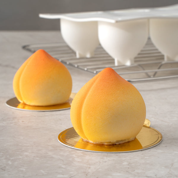 Restaurantware Pastry Tek Silicone Peach Baking Mold - 8-Compartment - 10 Count Box