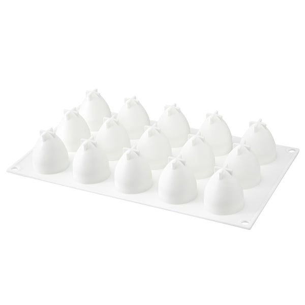 Restaurantware Pastry Tek Silicone Strawberry Baking Mold - 15-Compartment - 10 Count Box