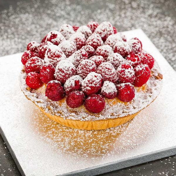 Restaurantware Pastry Tek Square Metallic Silver Cardboard Cake Drum Board - Covered Edge - 8" X 8" X 1/2" - 1 Count Box