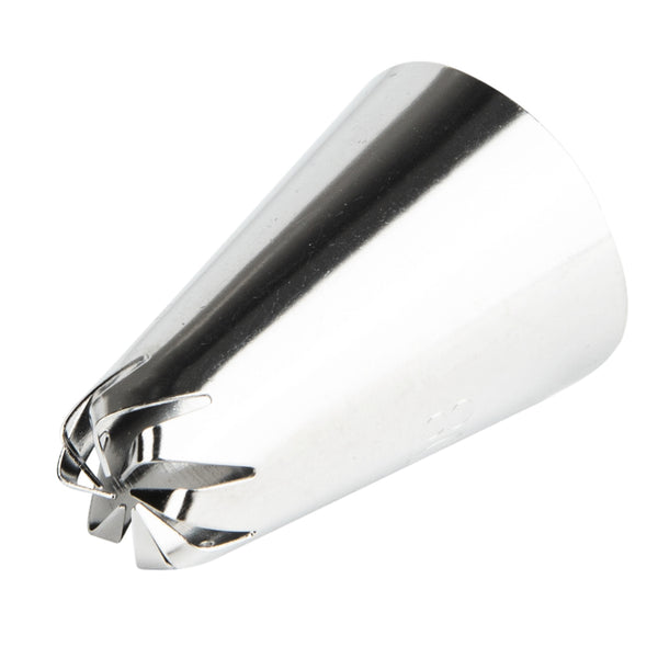 Restaurantware Pastry Tek Stainless Steel #108 Drop Flower Piping Tip - 3/4" X 3/4" X 1 1/4" - 1 Count Box