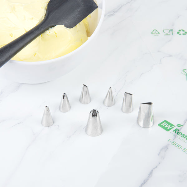 Restaurantware Pastry Tek Stainless Steel #2D Drop Flower Piping Tip - 1" X 1" X 1 1/2" - 1 Count Box