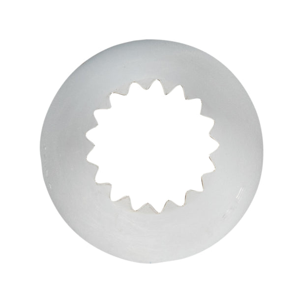 Restaurantware Pastry Tek Stainless Steel #8B Open Star Piping Tip - 1 1/4" X 1 1/4" X 1 3/4" - 1 Count Box