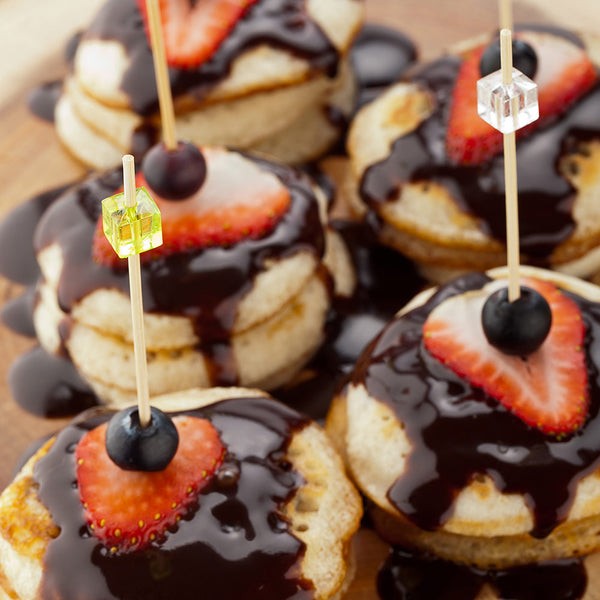 Restaurantware Pixy Assorted Bamboo Acrylic Block Pick - 3 1/2" X 1/2" X 1/2" - 1000 Count Box