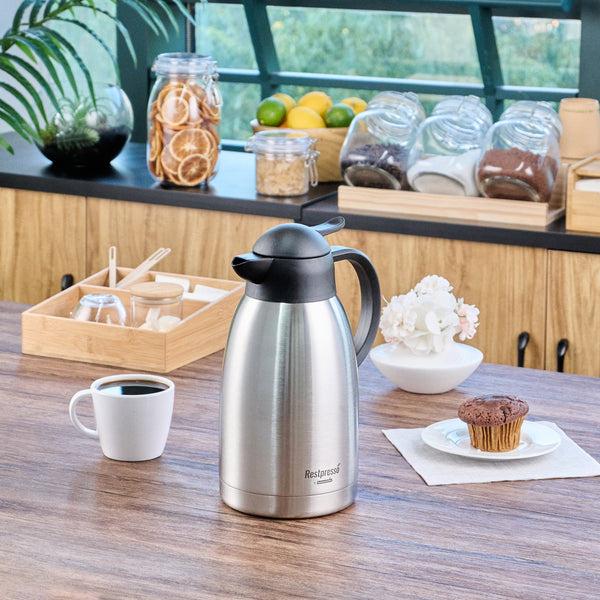 Restaurantware Restpresso 68 Oz Vacuum Insulated Coffee Carafe / Server - 7 3/4" X 5 1/2" X 11" - 1 Count Box
