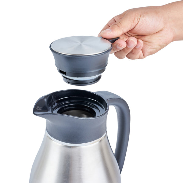 Restaurantware Restpresso 68 Oz Vacuum Insulated Coffee Carafe / Server - 14" X 7 3/4" X 6" - 1 Count Box