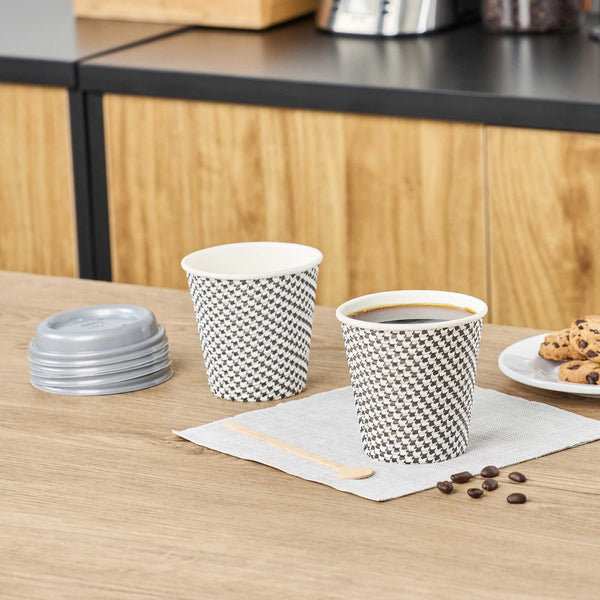 Restaurantware Restpresso 8 Oz Houndstooth Paper Coffee Cup - Spiral Wall Houndstooth - 3 1/2" X 3 1/2" X 3 1/4" - 500 Count Box