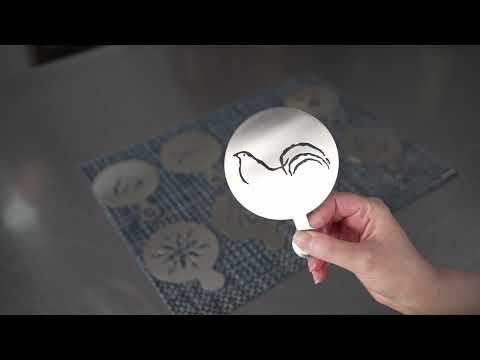 Restaurantware Restpresso Stainless Steel Smiley Sun Coffee Decorating Stencil - 4 3/4" X 3 1/4" - 1 Count Box