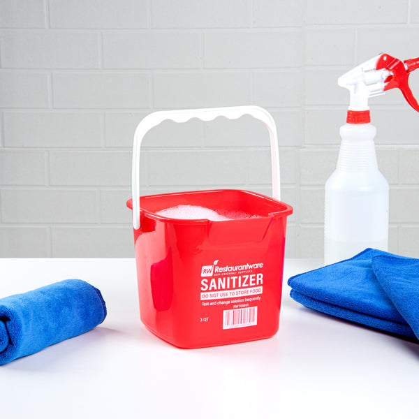 Restaurantware RW Clean 3 Qt Square Red Plastic Sanitizing Bucket - With Plastic Handle - 7" X 6 3/4" X 6" - 10 Count Box