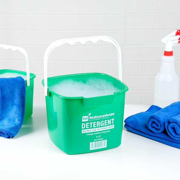 Restaurantware RW Clean 8 Qt Square Green Plastic Cleaning Bucket - With Plastic Handle - 9 3/4" X 9 3/4" X 7 1/2" - 10 Count Box