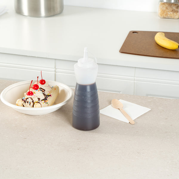 Restaurantware Sauce Tek 24 Oz Clear Plastic Squeeze Bottle - With Cap - 2 3/4" X 2 3/4" X 10 1/4" - 1 Count Box
