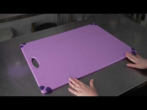 Restaurantware Sure Grip Green Plastic Cutting Board - Non-Slip Measurement Markers Carrying Handle - 18" X 24" - 1 Count Box