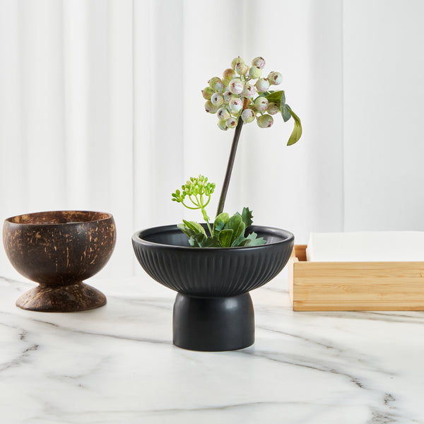Restaurantware Table Art Black Ceramic Pedestal Vase - 6'' X 6'' X 4'' - 1 Count Box