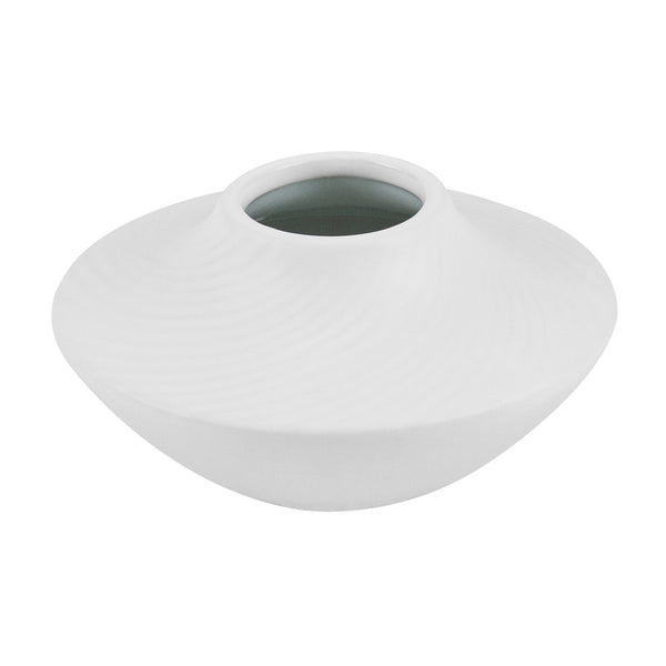 Restaurantware Table Art White Ceramic Swirl Vase - 5 1/4'' X 5 1/4'' X 2 3/4'' - 1 Count Box