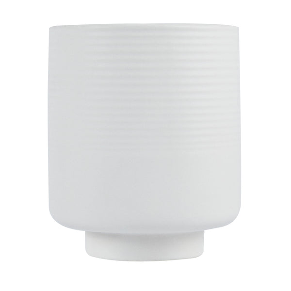 Restaurantware Table Art White Ceramic Tea Cup Vase - 4 1/2'' X 4 1/2'' X 5'' - 1 Count Box