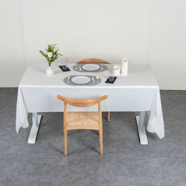 Restaurantware Table Tek Rectangle White Plastic Table Cover - 108" X 54" - 20 Count Box