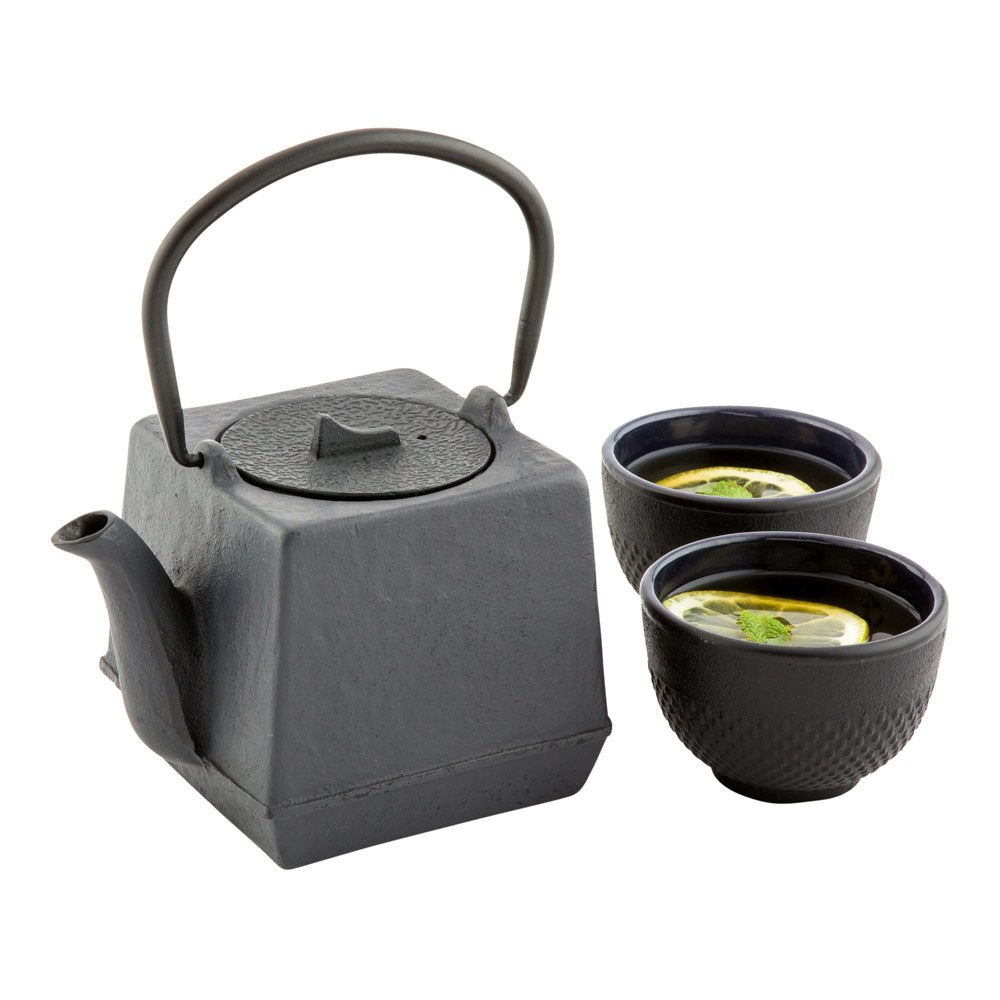 restaurantware Tetsubin 27 oz Square Black Cast Iron Teapot - 5 1/2" x 4 1/4" x 7 1/4" - 1 count box