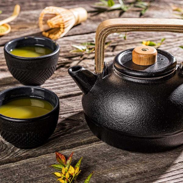 Restaurantware Tetsubin 30 Oz Black Cast Iron Osaka Teapot - Wooden Handle And Knob - 7 1/2" X 5 1/2" X 4 1/4" - 1 Count Box