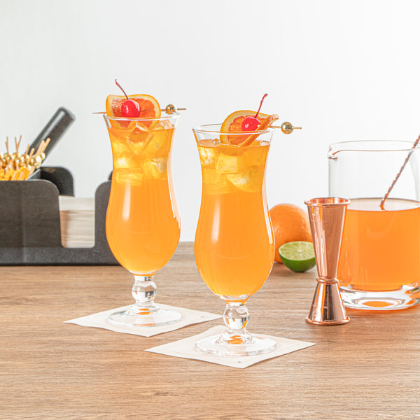 Restaurantware Vetri 16 Oz Hurricane Glass - 3 1/4" X 3 1/4" X 8 1/4" - 24 Count Box