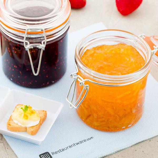 Restaurantware Vetri 9 Oz Round Glass Nostalgic Mason Jar - With Clamp Lid - 3 1/4" X 3 1/4" X 3 3/4" - 10 Count Box