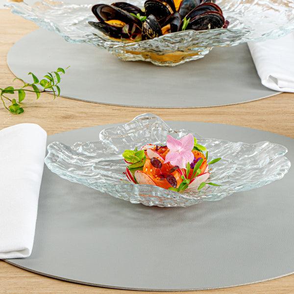 Restaurantware Vetri Abstract Clear Glass Seashell Serving Plate - 8 3/4" X 6 3/4" X 1 3/4" - 6 Count Box