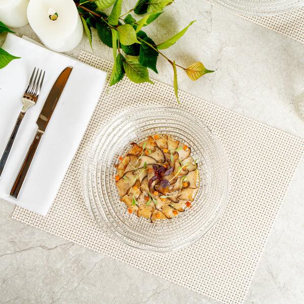 Restaurantware Vetri Round Clear Glass Swirl Plate - 9 1/2" X 9 1/2" X 3/4" - 6 Count Box
