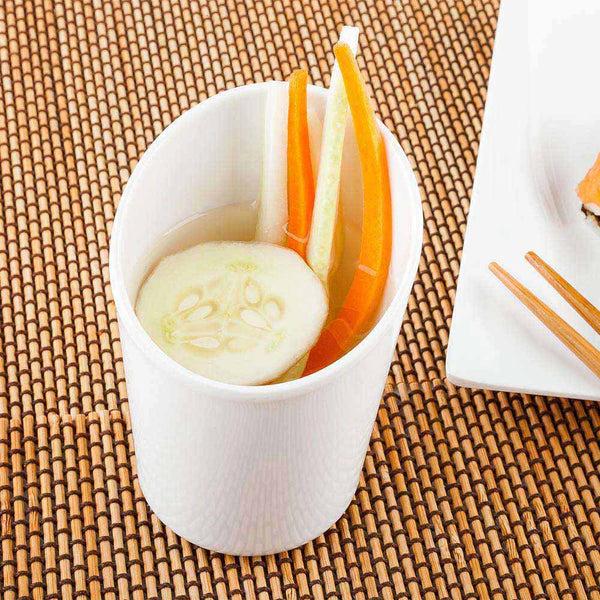 Restaurantware Voga 9 Oz Round White Melamine Cup - Incline - 3" X 3" X 3" - 10 Count Box