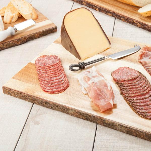 Restaurantware Voga Rectangle Natural Acacia Serving Board - Varnished Bark Edges - 16" X 11" X 3/4" - 1 Count Box