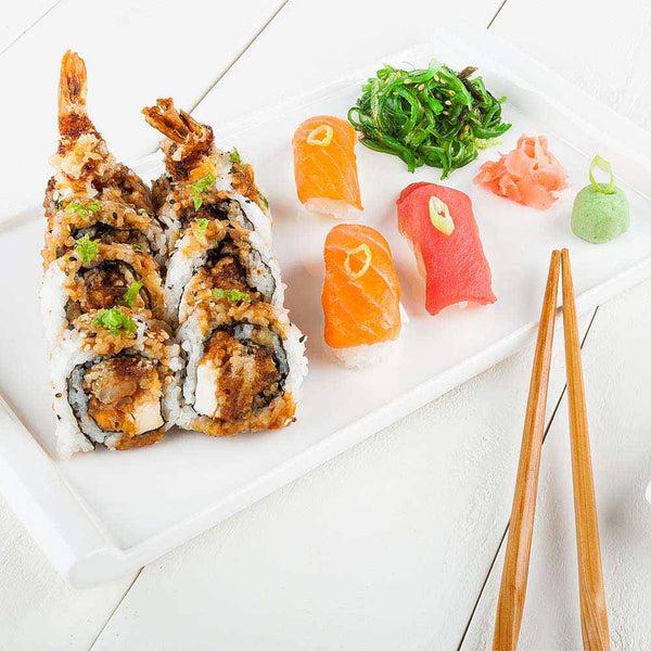 Restaurantware Voga Rectangle White Melamine Large Plate - Japonais - 14" X 8 1/4" X 1" - 10 Count Box