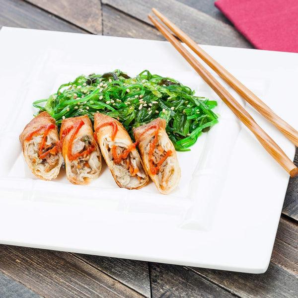 Restaurantware Voga Square White Melamine Plate - Bamboo Trim - 12" X 12" X 1" - 10 Count Box
