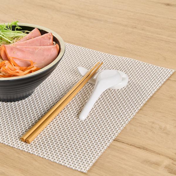 Restaurantware Voga White Melamine Chopstick And Spoon Rest - 3 1/2" X 2" X 3/4" - 10 Count Box
