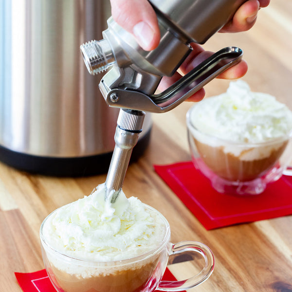 Restaurantware Whip Tek 0.5L Stainless Steel Professional Whipped Cream Dispenser - With 3 Decorator Tips - 1 Count Box