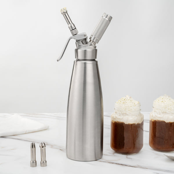 Restaurantware Whip Tek 1L Stainless Steel Professional Whipped Cream Dispenser - With 3 Decorator Tips - 1 Count Box