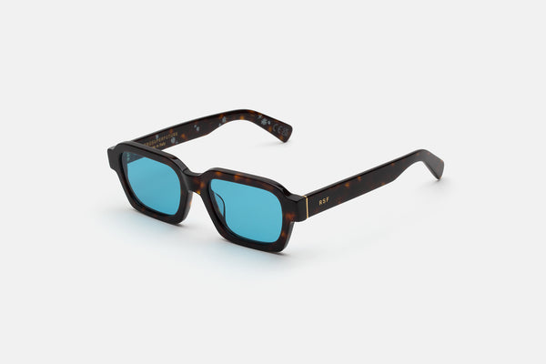 Retro Superfuture Caro Holiday '25