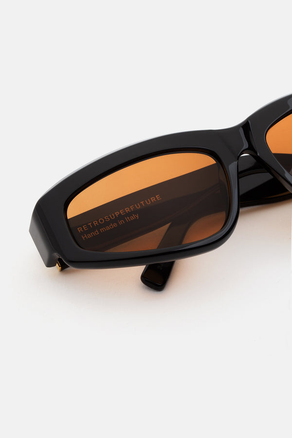 Retro Superfuture Motore Refined