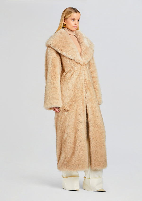 Retrofête Averie Faux Fur Coat Retrofête