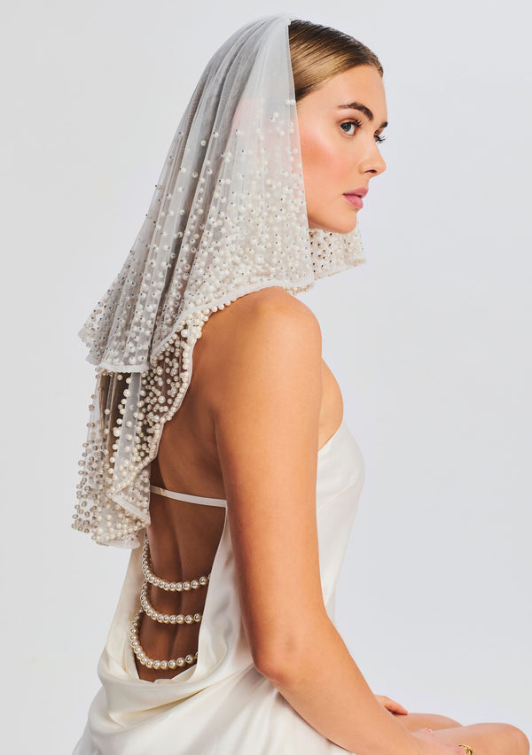 Retrofête Bridgette Veil Retrofête