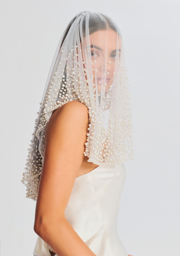 Retrofête Bridgette Veil Retrofête