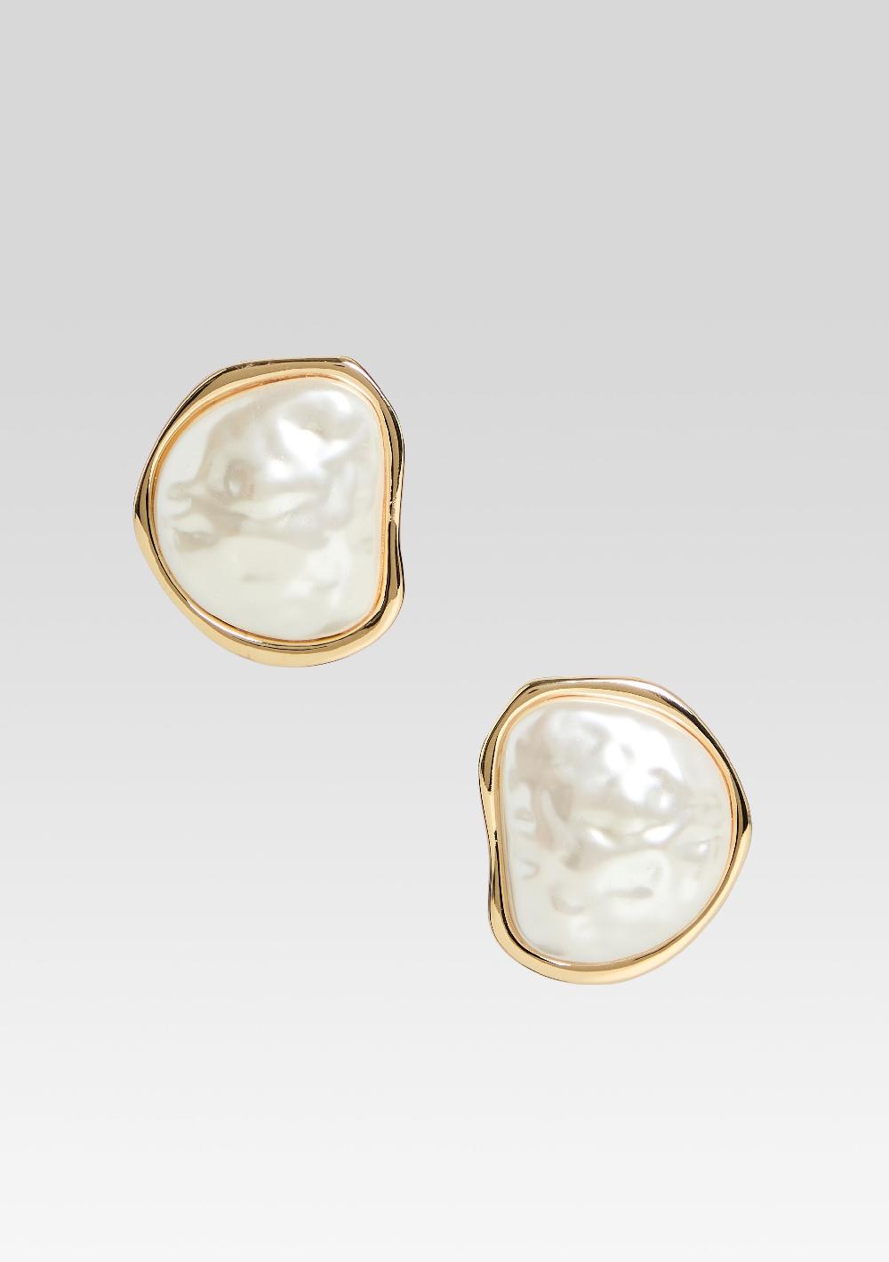 retrofête Fiorenza Pearl Earrings retrofête