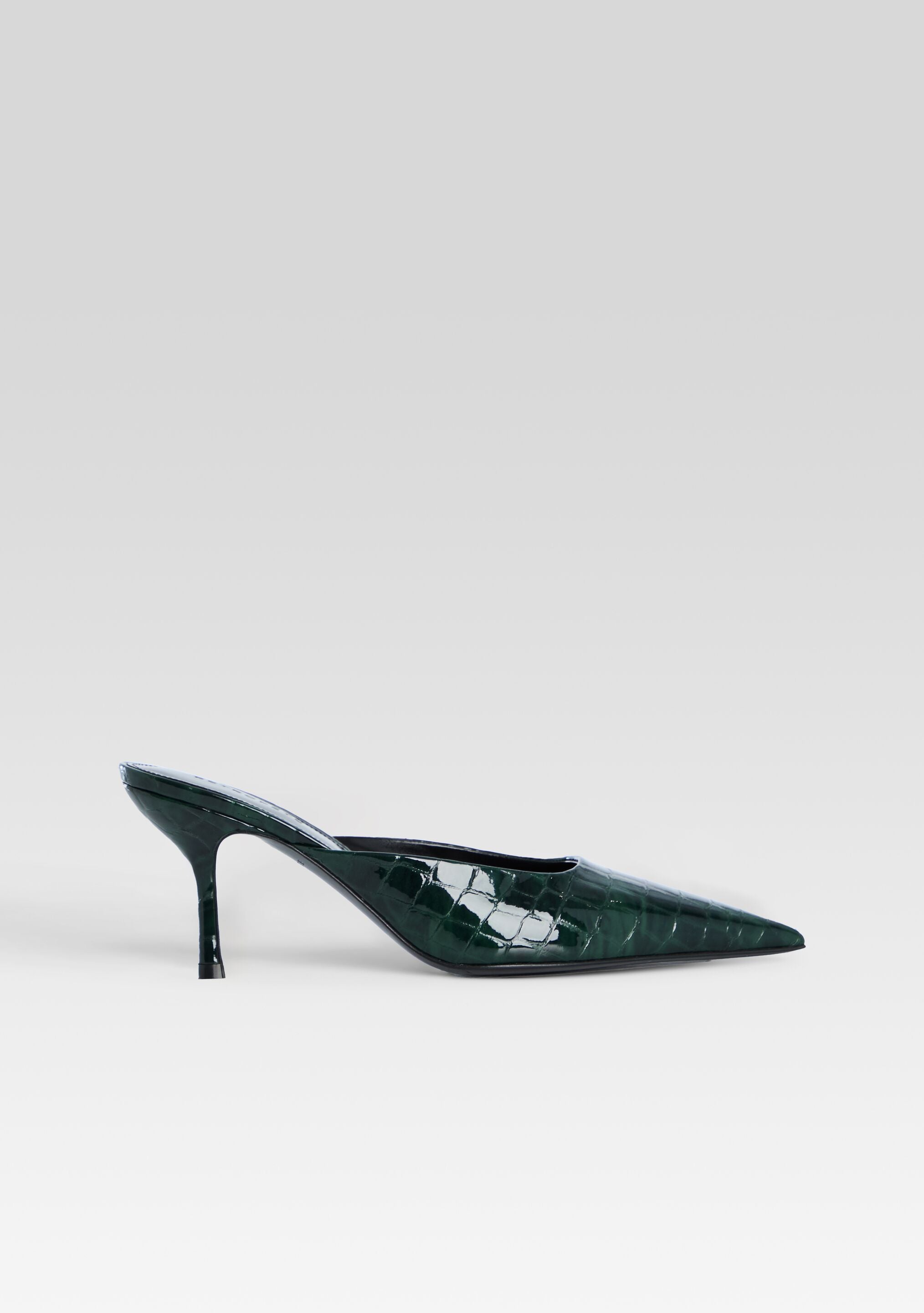 retrofête Francesca Leather Kitten Mule retrofête