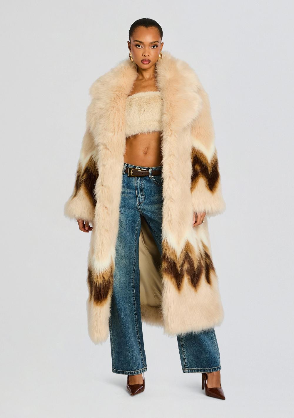 retrofête Magali Faux Fur Coat retrofête