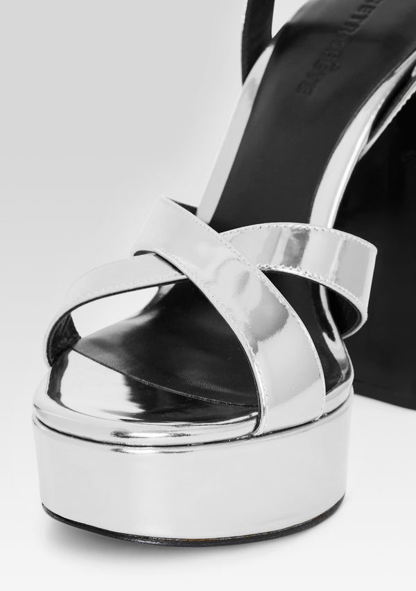 Retrofête Melodia Platform Sandal Retrofête