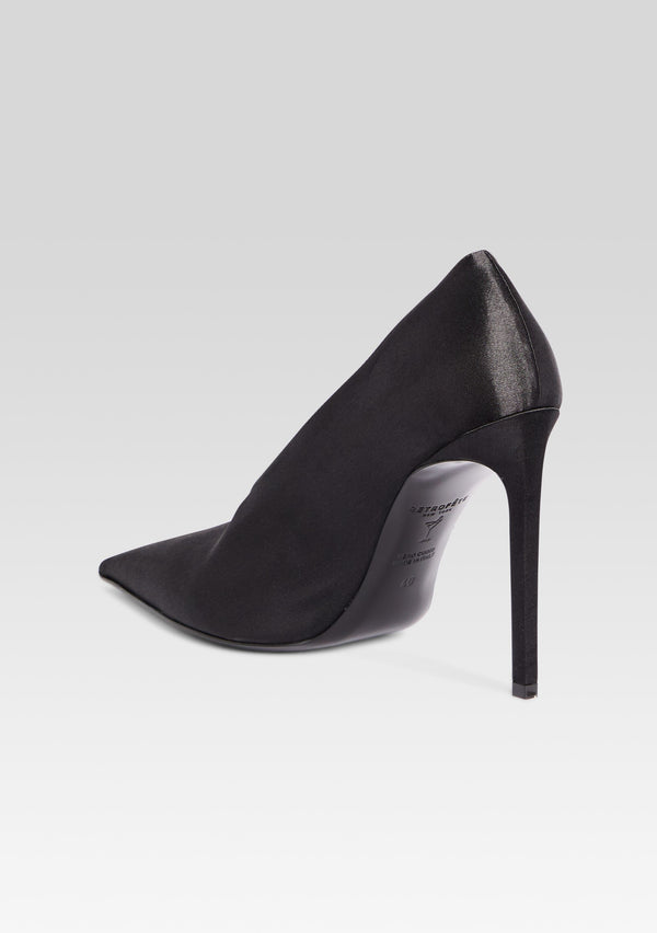 Retrofête Mollie Satin Pump Retrofête