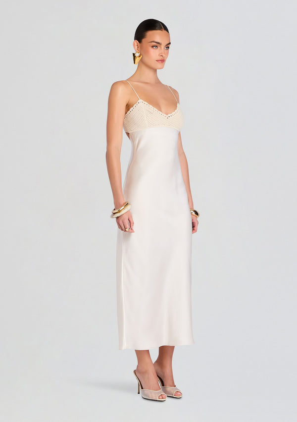 Retrofête Peony Dress SEROYA