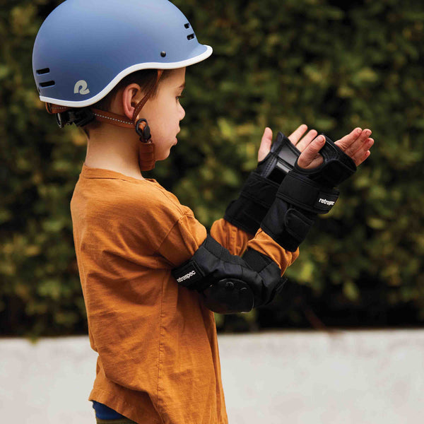 Retrospec Protect Knee And Elbow Pads W/ Wrist Guards