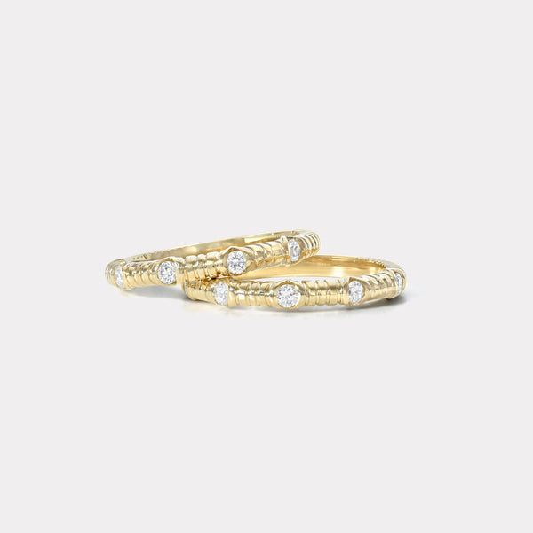 Retrouvai 0.15ct Diamond Five Stone Petite Modern Love Band