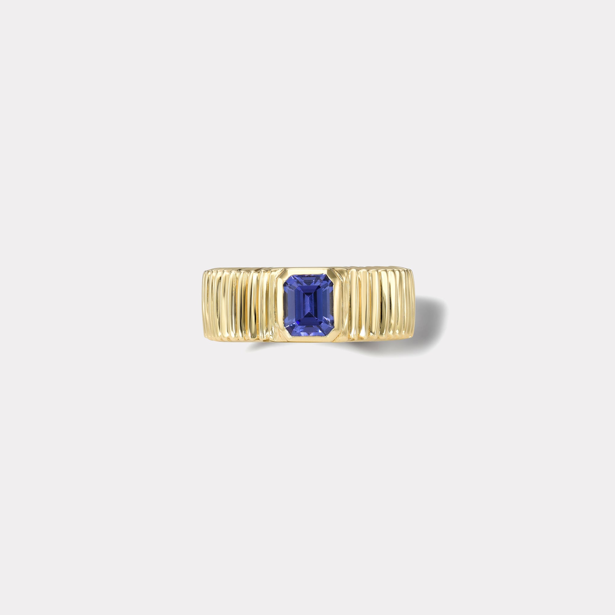 retrouvai 0.50ct Emerald Cut Tanzanite Pleated Solitaire Band