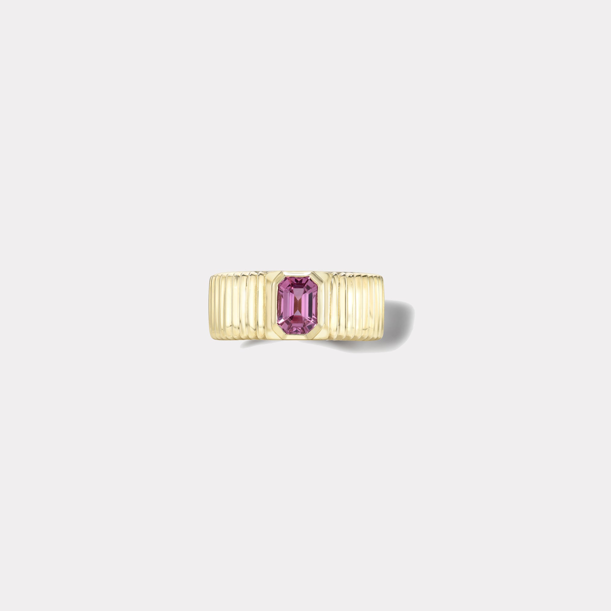 retrouvai 0.90ct Pink Sapphire Pleated Solitaire Band