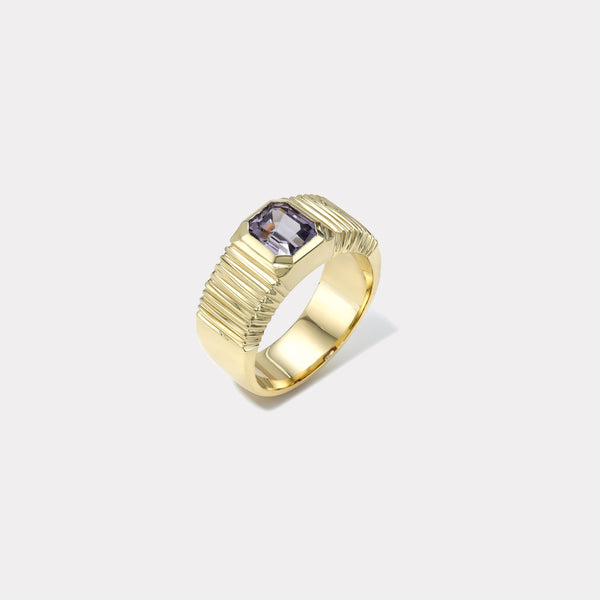 Retrouvai 1.05ct Purple Sapphire Pleated Solitaire Band
